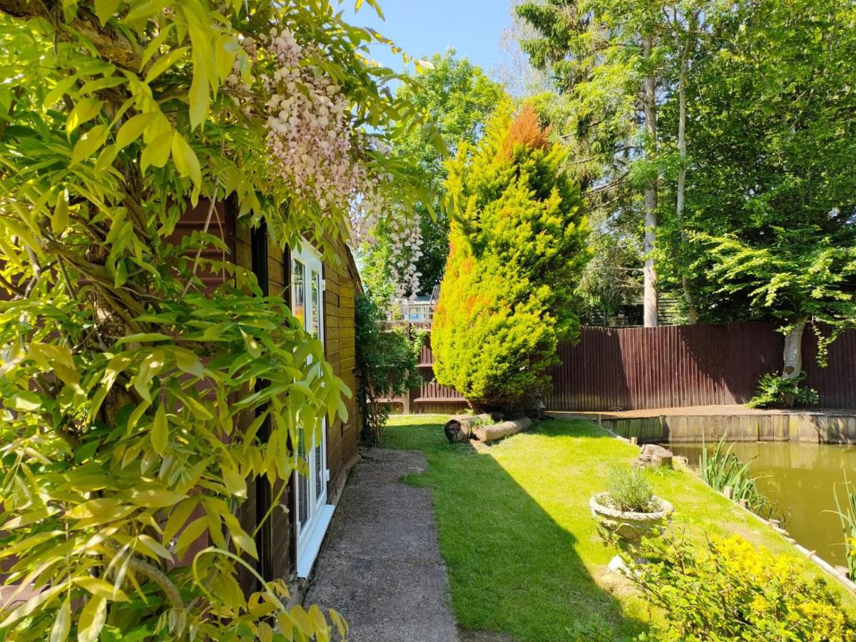 Woodies Peasmarsh Exterior foto